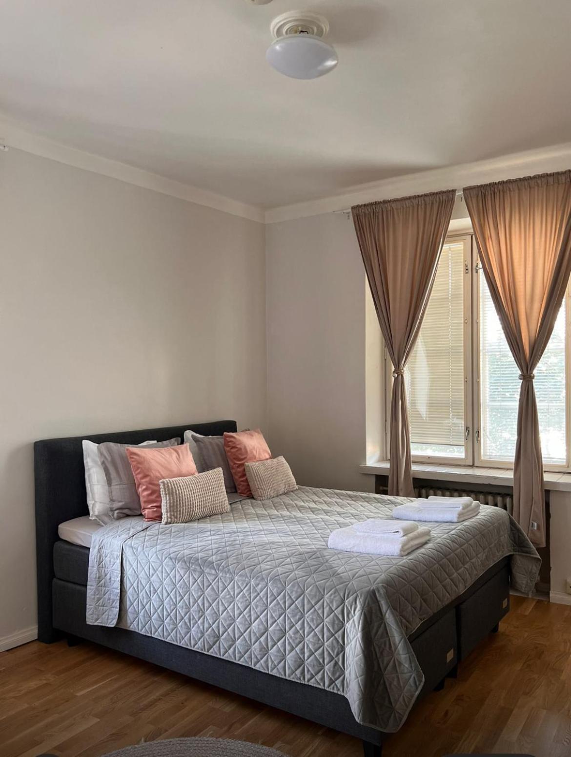 Your Chic Vibrant Airbnb Helsinki Luaran gambar