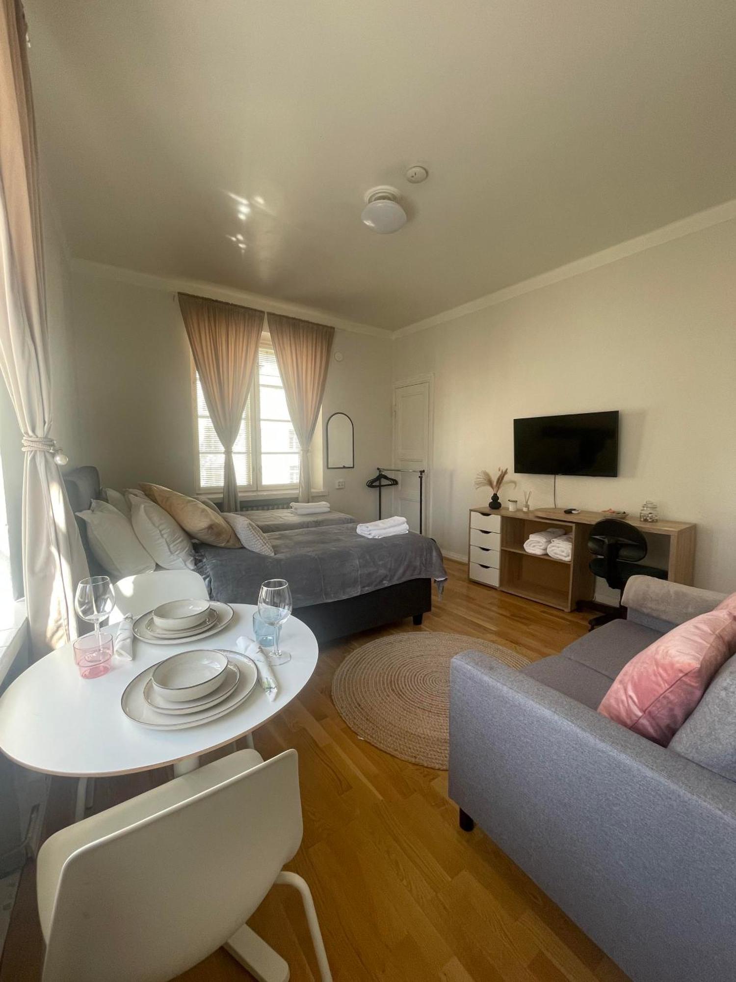 Your Chic Vibrant Airbnb Helsinki Luaran gambar