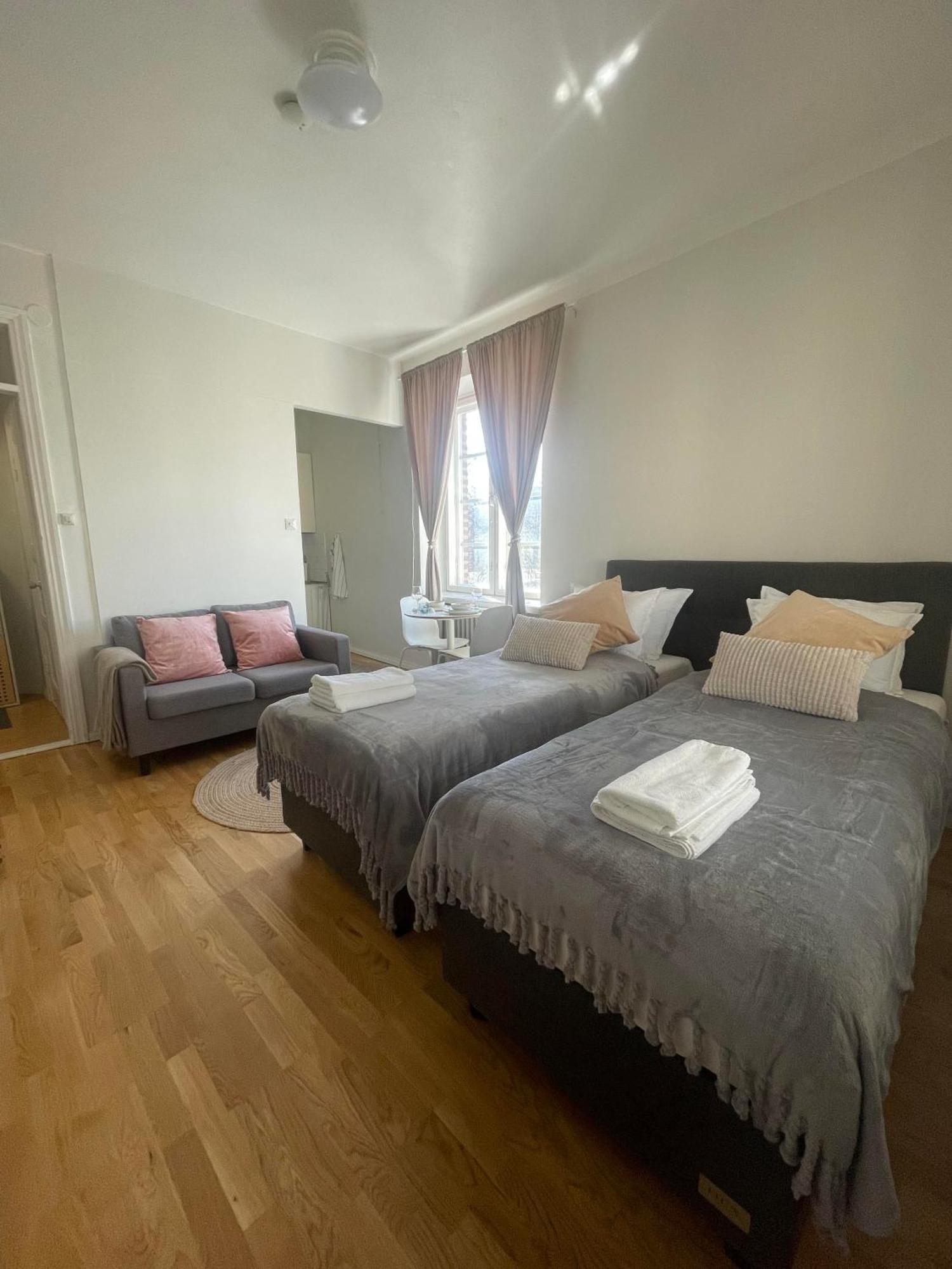 Your Chic Vibrant Airbnb Helsinki Luaran gambar